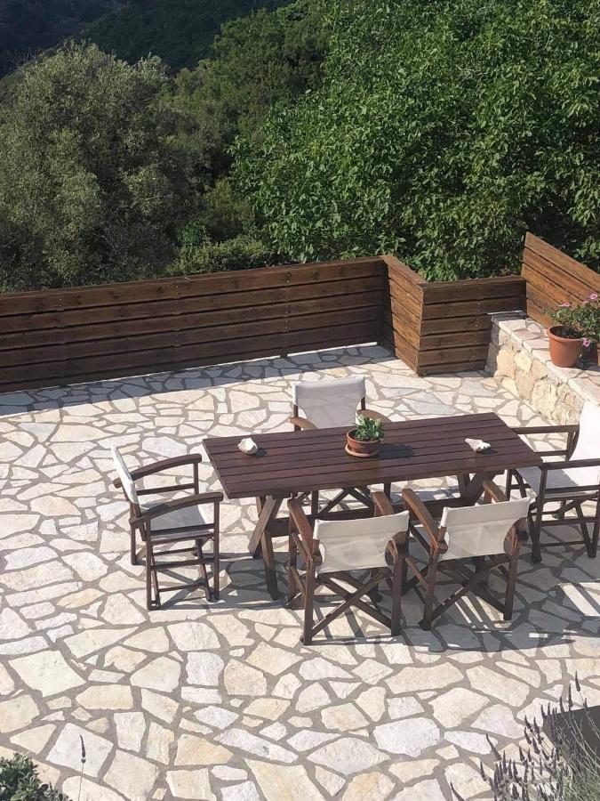 Villa Livas Kavallos  Ngoại thất bức ảnh